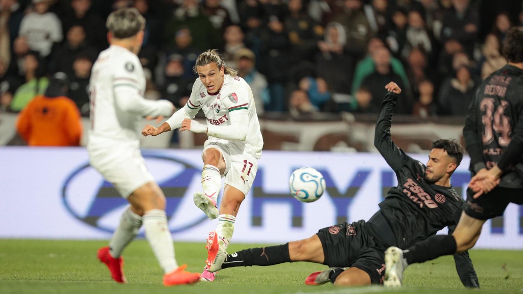 Fluminense perde para o Platense, mas avança às semifinais da Libertadores